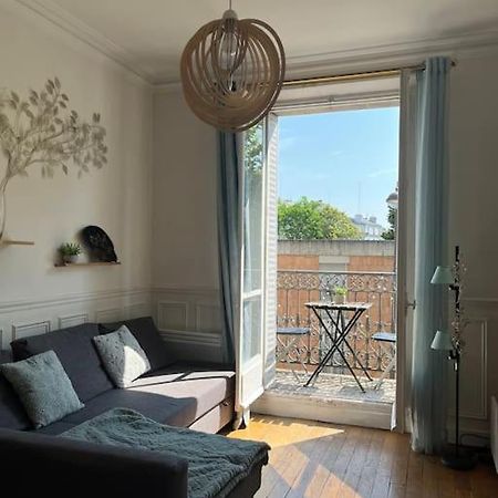 Beautiful Apartment With Balcony Paris Eksteriør billede
