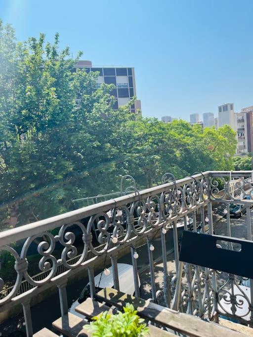 Beautiful Apartment With Balcony Paris Eksteriør billede